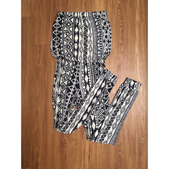 Navy & White Jumpsuit • - Picture 4 of 4